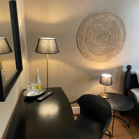 Auerstein-hotels Auerstein & Auerstein-mono מלון