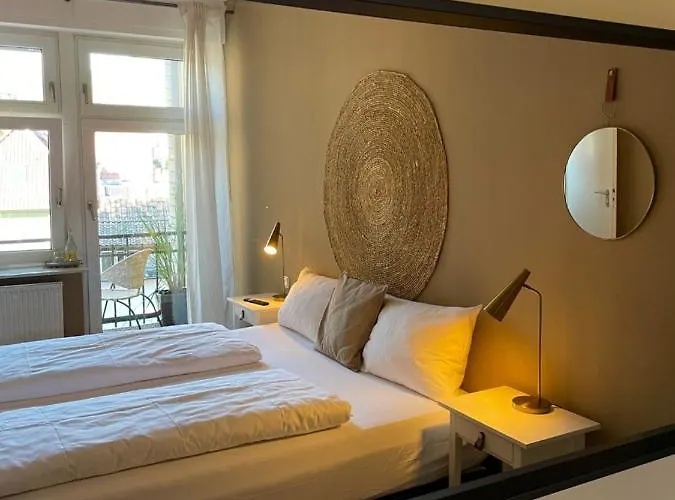 Auerstein-hotels Auerstein & Auerstein-mono