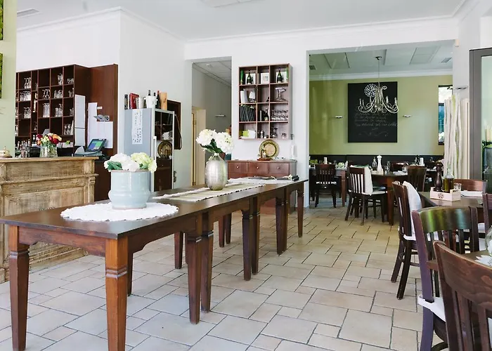 Auerstein-hotels Auerstein & Auerstein-mono